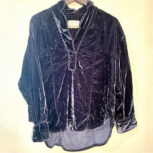 We The Free Luxy Solid Velvet Shirt
In Midnight Blue